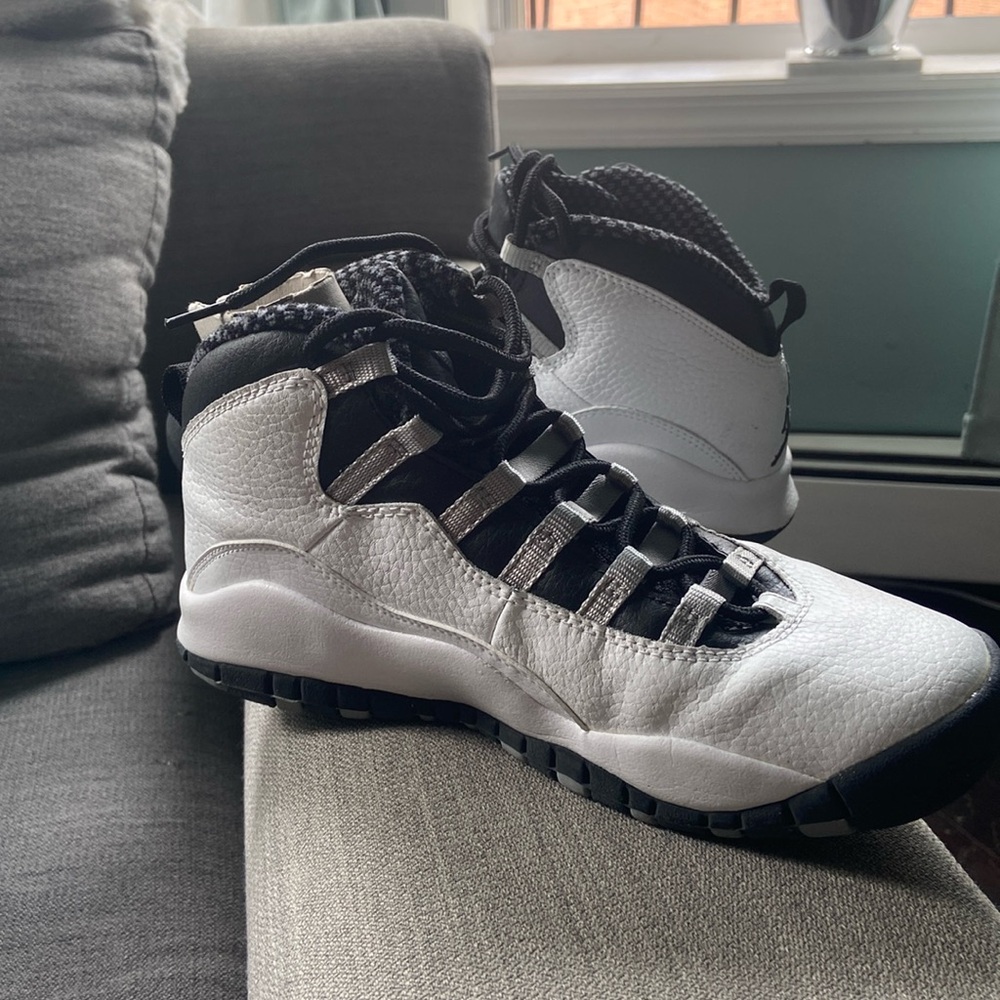 Air Jordan 10 Retro - Slightly Used